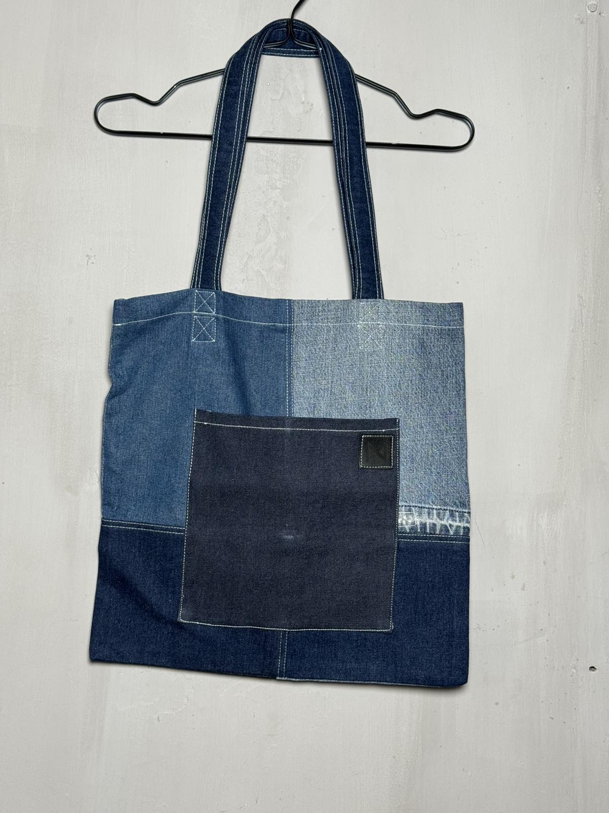 Parisukat Denim Tote